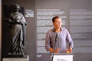 António Ponte intervém na sessão de encerramento do Afinidades 2026.